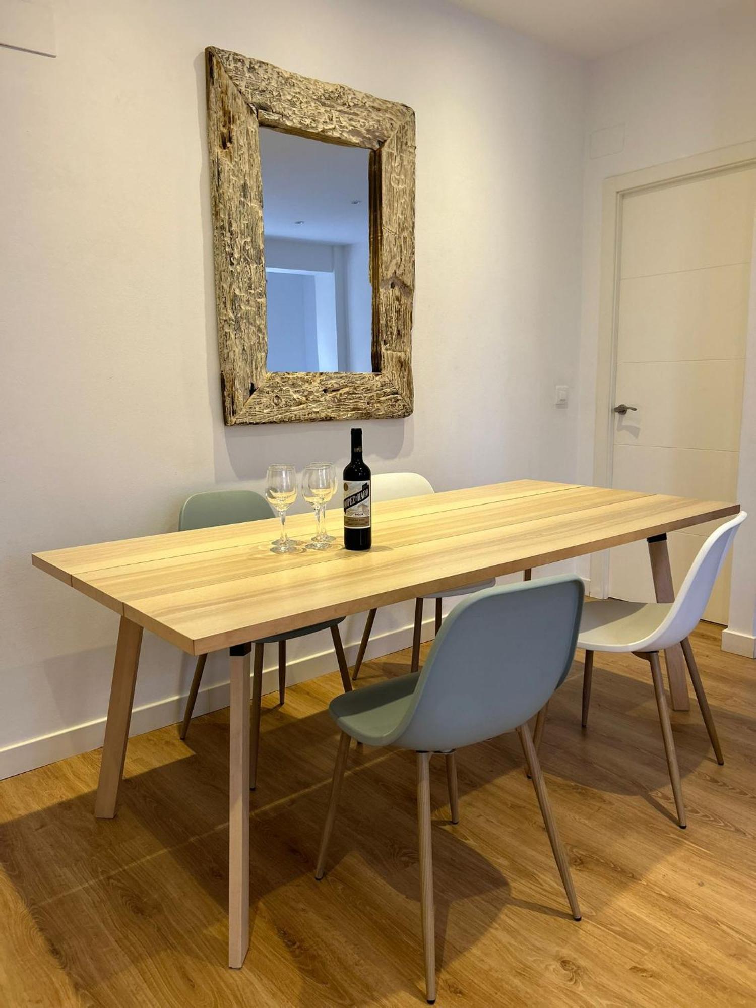 Hikari Centro Apartment Logrono Bagian luar foto